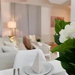 Aparthotel Myhome Ruegen - Haus Sonnenmeer 4*