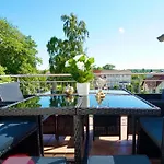 Aparthotel Myhome Ruegen - Haus Sonnenmeer Sellin (Rugen)