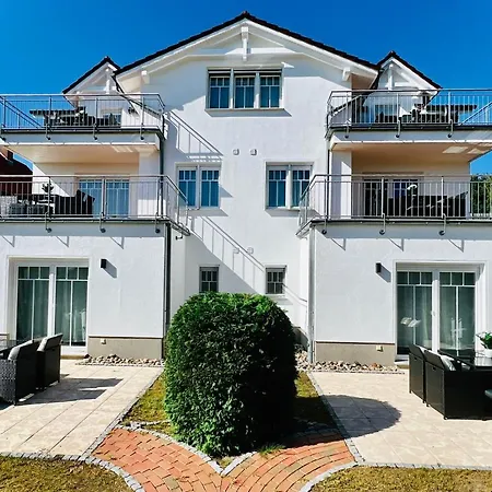 Myhome Ruegen - Haus Sonnenmeer Aparthotel 4*