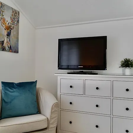 Myhome Ruegen - Haus Sonnenmeer Aparthotel 4*